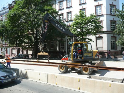 Beginn der Gleisbauarbeiten