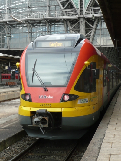 FLIRT der Hessenbahn in Frankfurt/Main Hbf