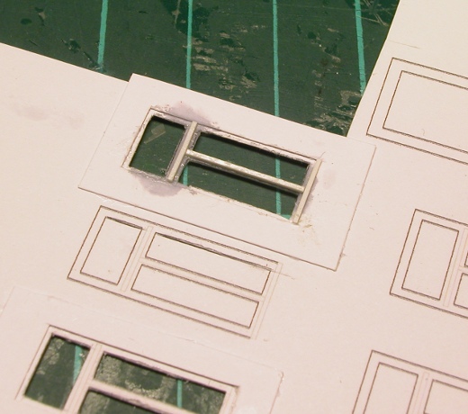 Fenster aus Karton und PS