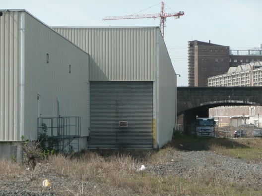Ein Obstlagerhaus im Frankfurter Osthafen, fotografiert im Jahre 2010