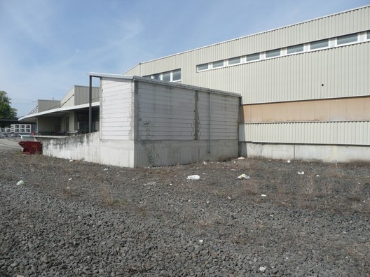 Ein Obstlagerhaus im Frankfurter Osthafen, fotografiert im Jahre 2010