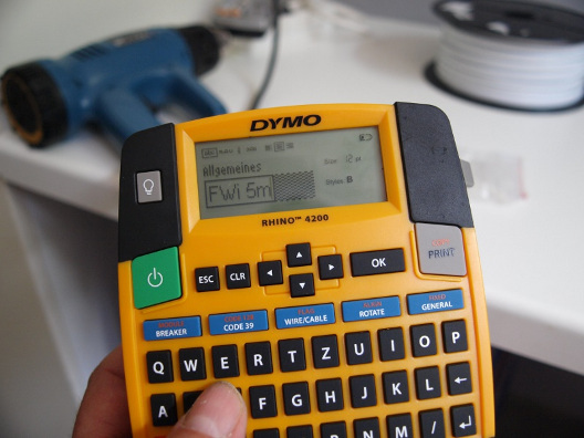 Schrumpfschlauch beschriften