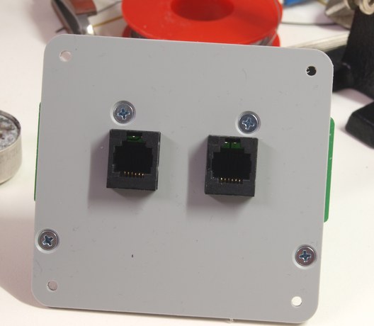 Fertiges LN-Einbaupanel