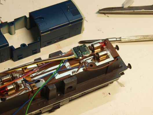 211 von Roco digitalisiert