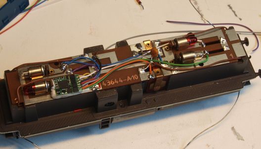 211 von Roco digitalisiert