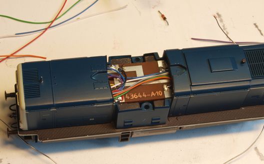 211 von Roco digitalisiert