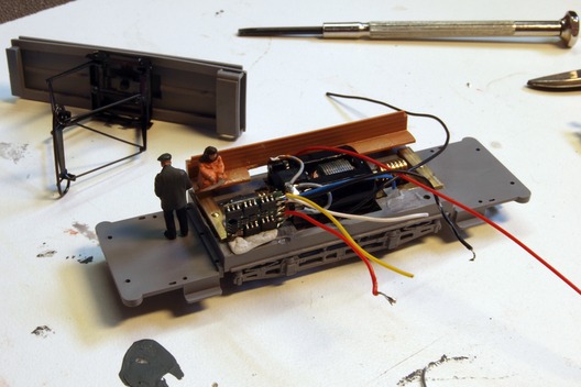 Navemo-Tram mit pmt-Antrieb