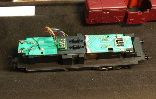 Umbau Roco 212 von AC auf DC