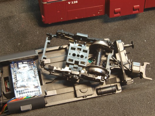 Umbau Roco 212 von AC auf DC