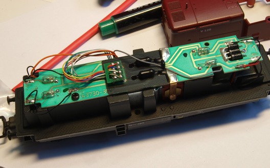 Umbau Roco 212 von AC auf DC