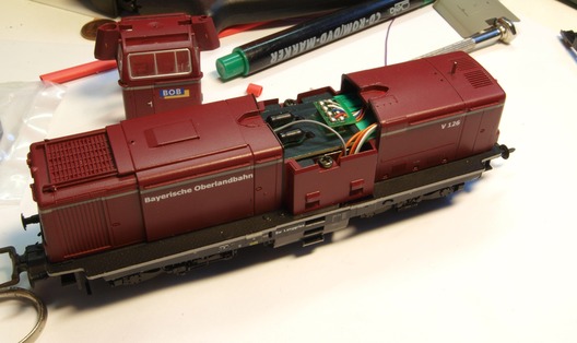 Umbau Roco 212 von AC auf DC