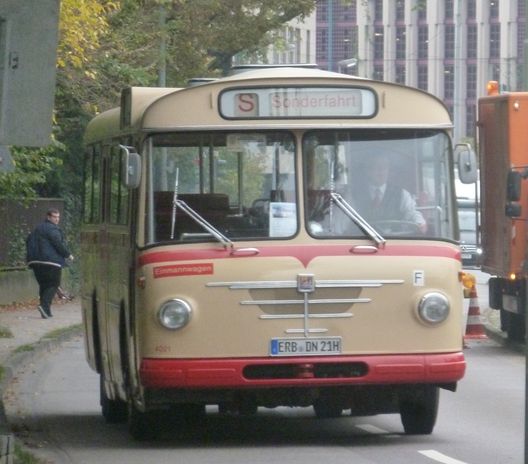 Straßenbahnbaustelle in der Friedberger Landstraße