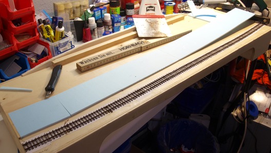 Landschaftsrohbau auf den Trammodulen