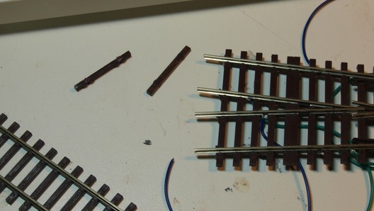 Umbau der RocoLine-DKW mit Herzstücken von Michael Weinert