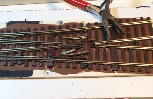 Umbau der RocoLine-DKW mit Herzstücken von Michael Weinert