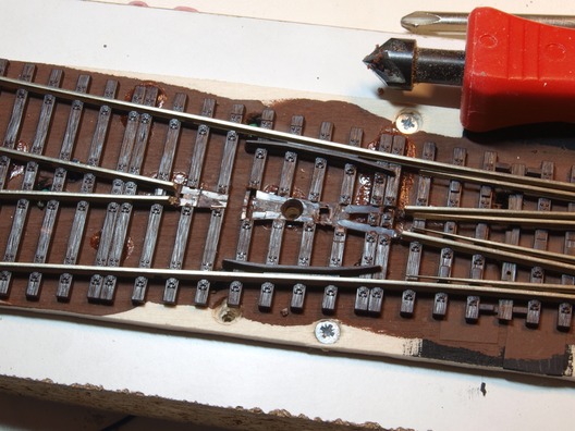 Umbau der RocoLine-DKW mit Herzstücken von Michael Weinert