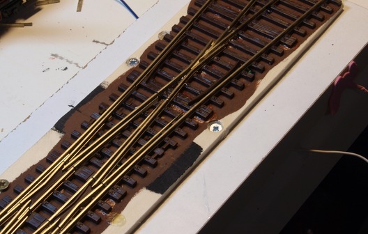 Umbau der RocoLine-DKW mit Herzstücken von Michael Weinert