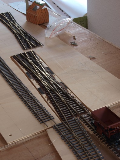 Umbau der RocoLine-DKW mit Herzstücken von Michael Weinert