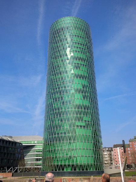 Eine Fahrt auf dem Main in Frankfurt