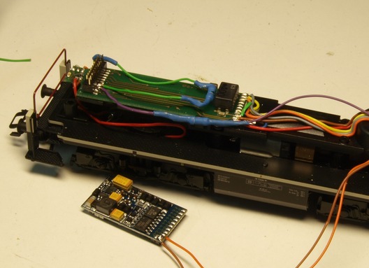 Die Baureihe 290 von Trix mit Loksound 4