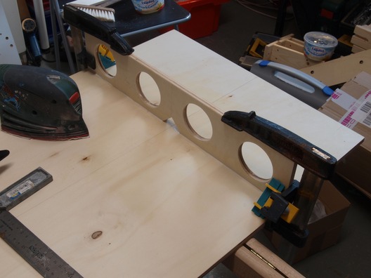 Segmentkasten für das Hartsteinwerk in Bischofsheim