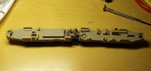 Umbau des Duewag-Gelenktriebwagens von Lima