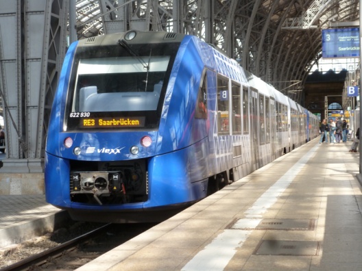 Mittags im Frankfurter Hauptbahnhof