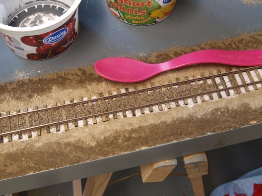 Landschaftsbau auf den Straßenbahnmodulen