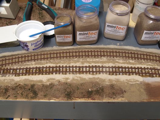 Landschaftsbau auf den Straßenbahnmodulen