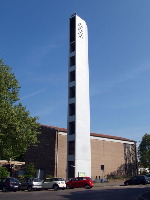 Die Wartburgkirche im Frankfurter Nordend