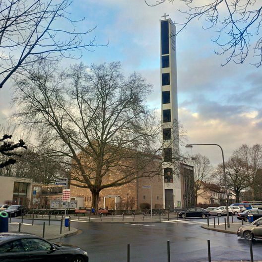 Die Wartburgkirche im Frankfurter Nordend