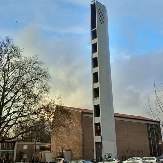 Die Wartburgkirche im Frankfurter Nordend