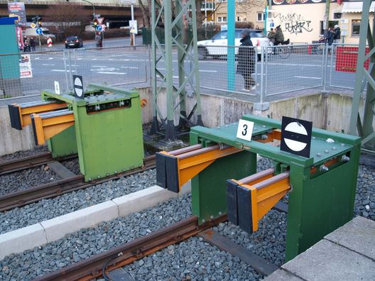 U- und Straßenbahnhaltestelle Ginnheim