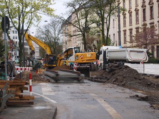 Bauarbeiten an der U-Bahn in der Eckenheimer Landstraße