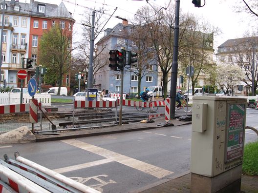 Bauarbeiten an der U-Bahn in der Eckenheimer Landstraße