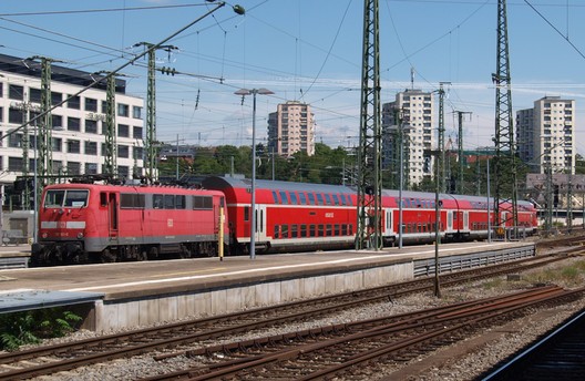 BR 111 in Stuttgart Hbf