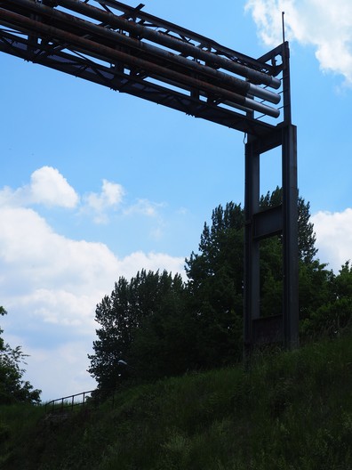 Rohrbrücke am Main in Offenbach