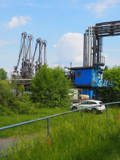 Rohrbrücke am Main in Offenbach