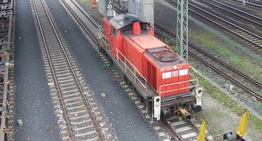 294 800 in Frankfurt Ost