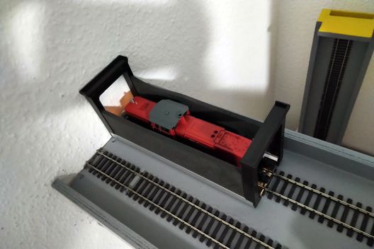 Der verkürzte Locolift von Peco