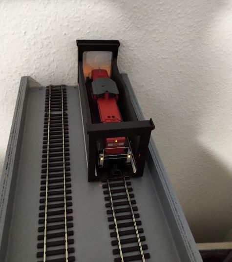 Der verkürzte Locolift von Peco