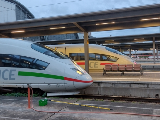 Ein Septemberabend auf dem Frankfurter Hauptbahnhof