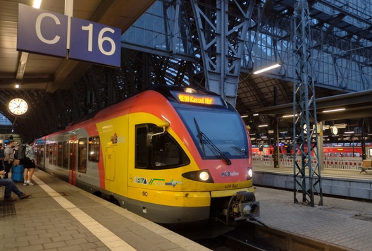 Ein Septemberabend auf dem Frankfurter Hauptbahnhof
