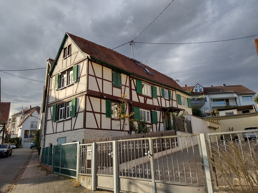 Schöne Fachwerkhäuser im Frankfurter Stadtteil Seckbach