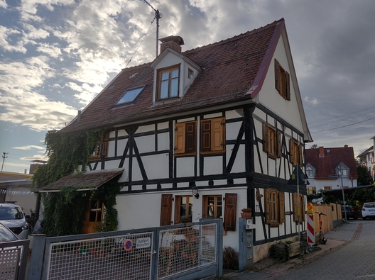 Schöne Fachwerkhäuser im Frankfurter Stadtteil Seckbach