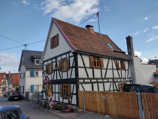Schöne Fachwerkhäuser im Frankfurter Stadtteil Seckbach