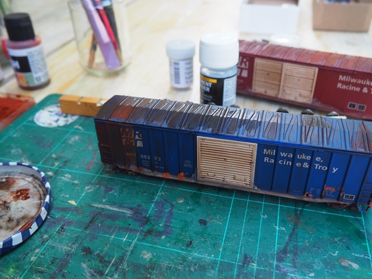 Zwei Boxcars für die MR&T