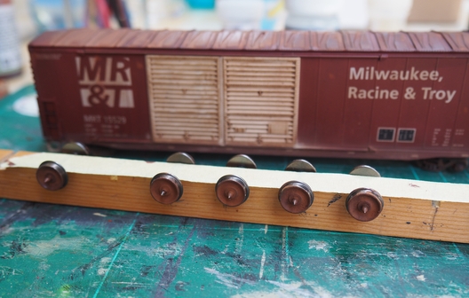 Zwei Boxcars für die MR&T