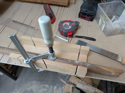 Aufbewahrungskästen aus Reststücken aus Leimholz und Multiplex